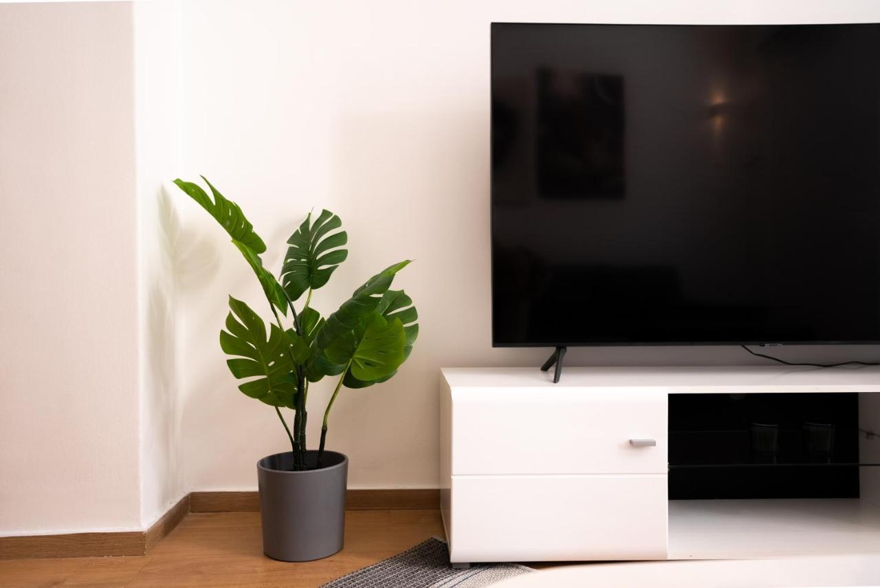 Lovely Apartment In The Heart Of Thessaloniki Center Buitenkant foto