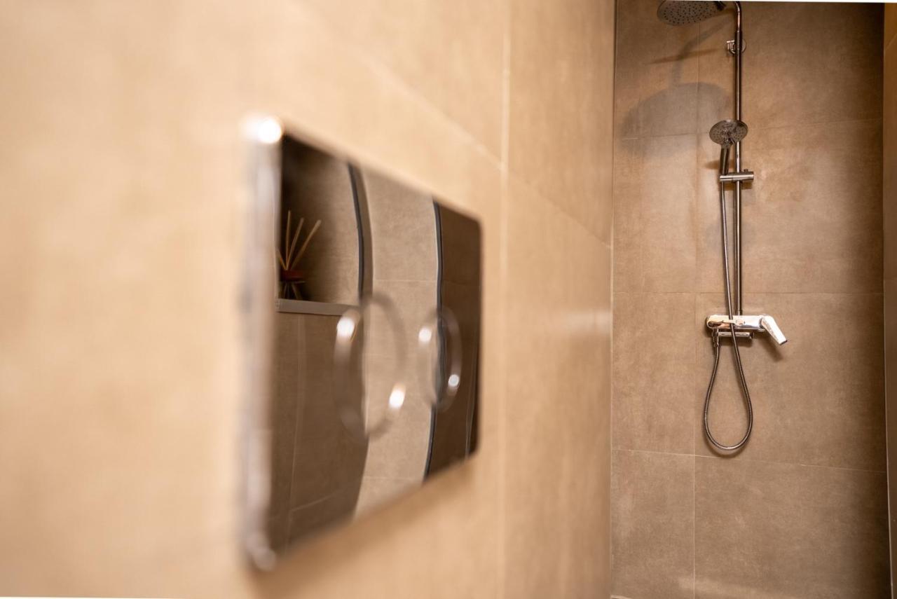 Lovely Apartment In The Heart Of Thessaloniki Center Buitenkant foto