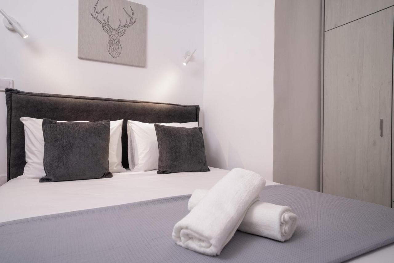 Lovely Apartment In The Heart Of Thessaloniki Center Buitenkant foto