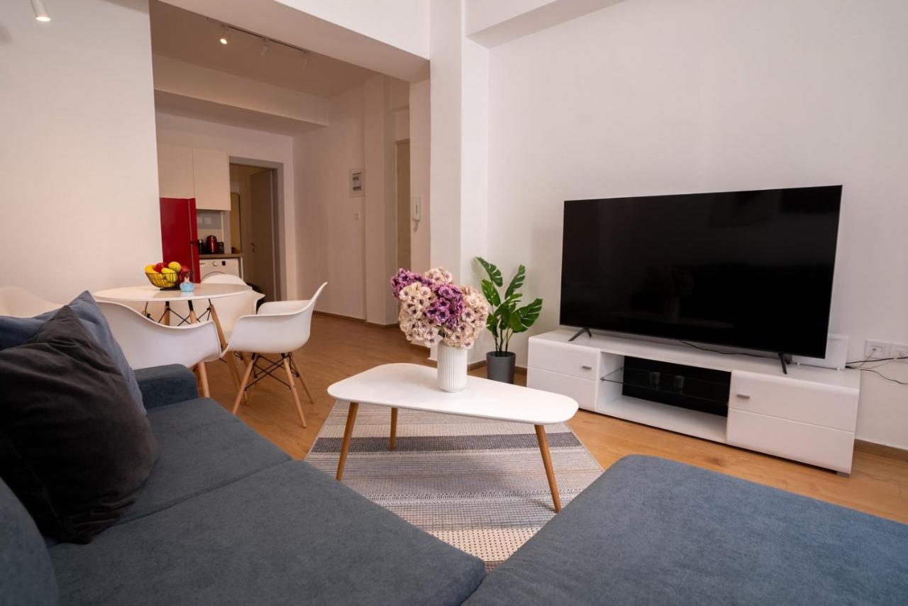 Lovely Apartment In The Heart Of Thessaloniki Center Buitenkant foto