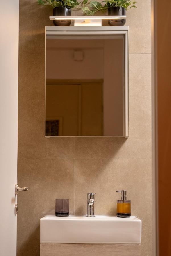 Lovely Apartment In The Heart Of Thessaloniki Center Buitenkant foto